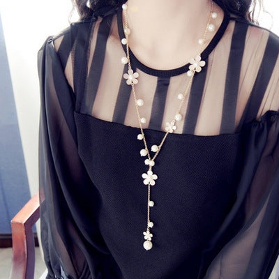 "Flower Girl" - Petal Pearl Necklace Chain