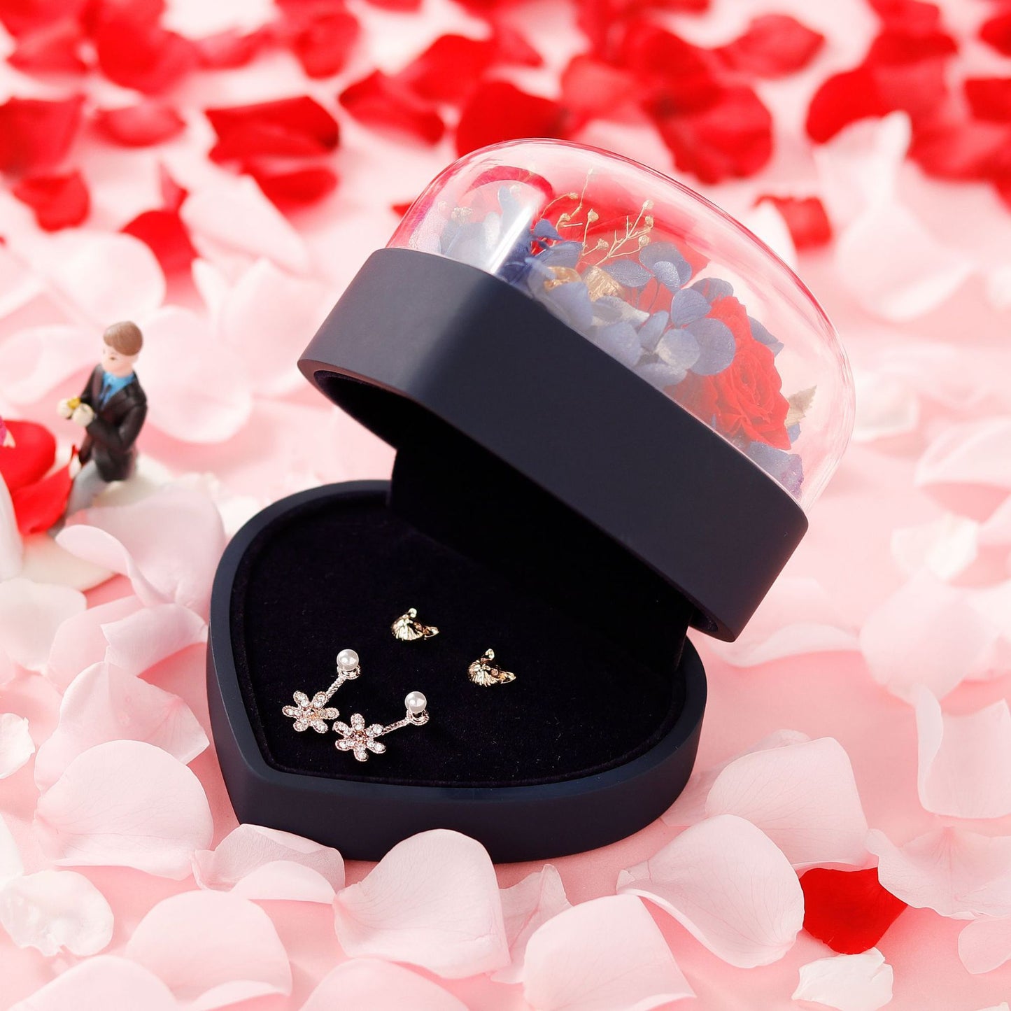 "Flowers from the Heart" - Preserved Flower Jewelry Box