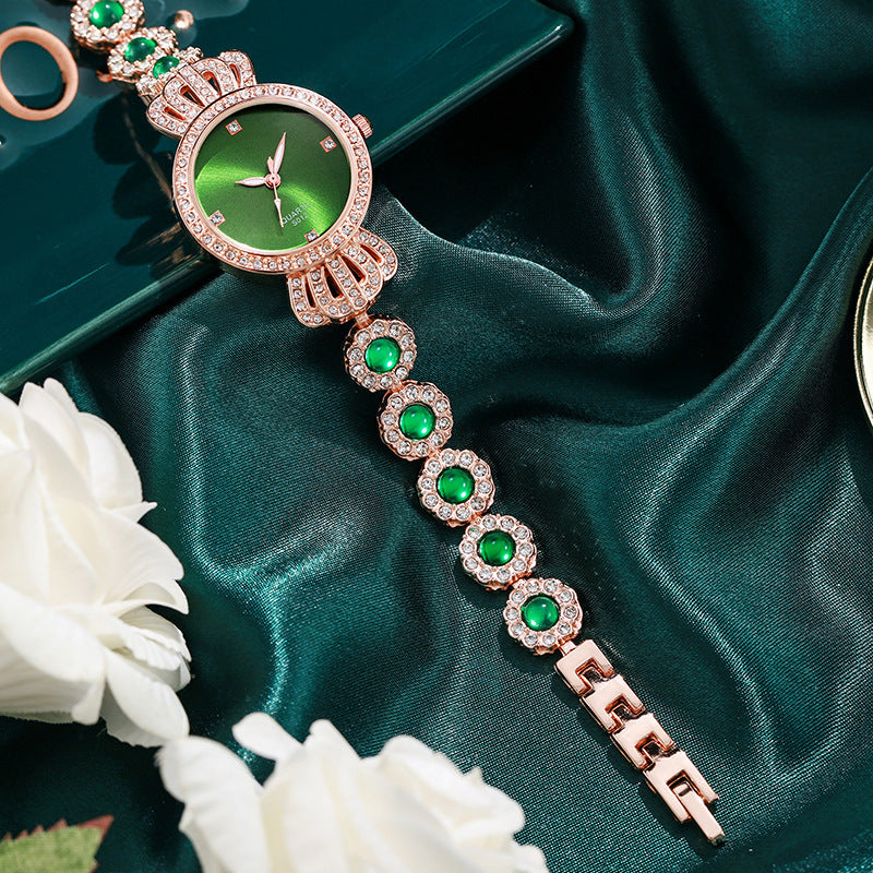 "Green Queen" - Women's Quartz Bracelet Watch