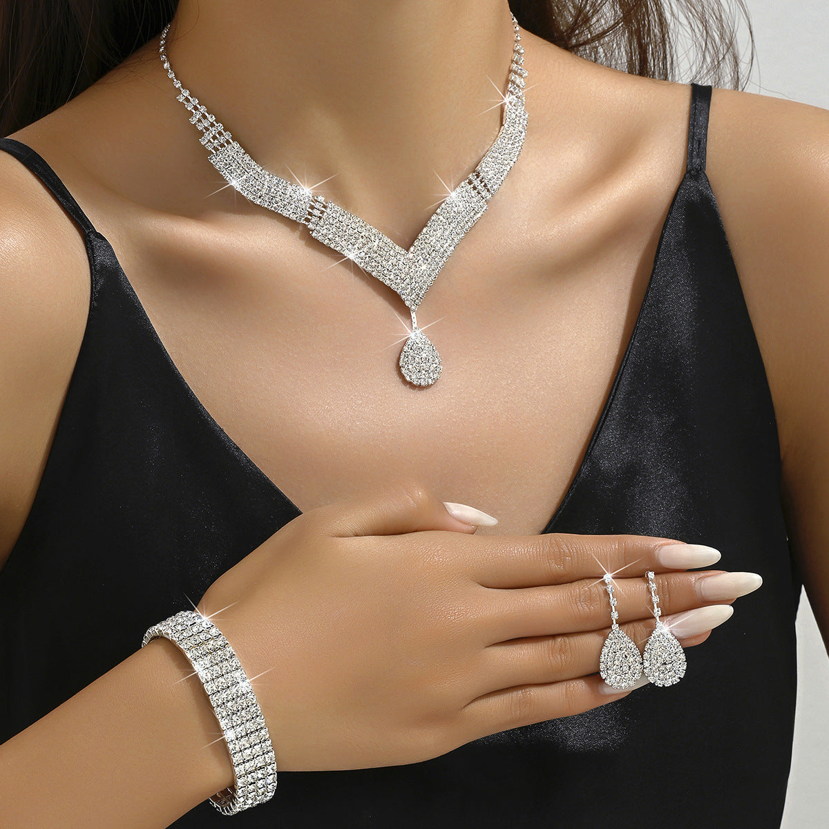 "Dazzling Darling" - Rhinestone Jewelry Set