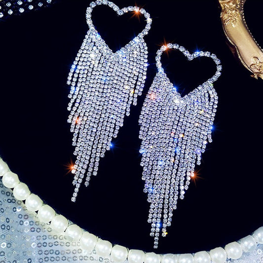 "Hollywood Heart" - Dangle Earrings