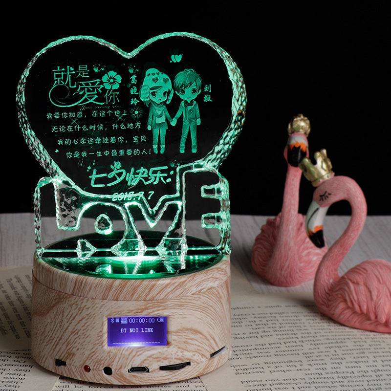 "Love Crystal Ornaments" - 3D Color Changing/Rotating Bluetooth Music Player