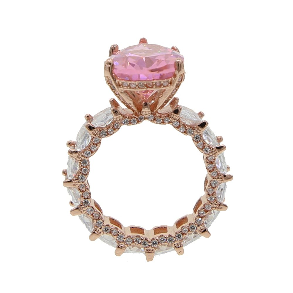"Unique Taste" - Crystal Baguette Ring