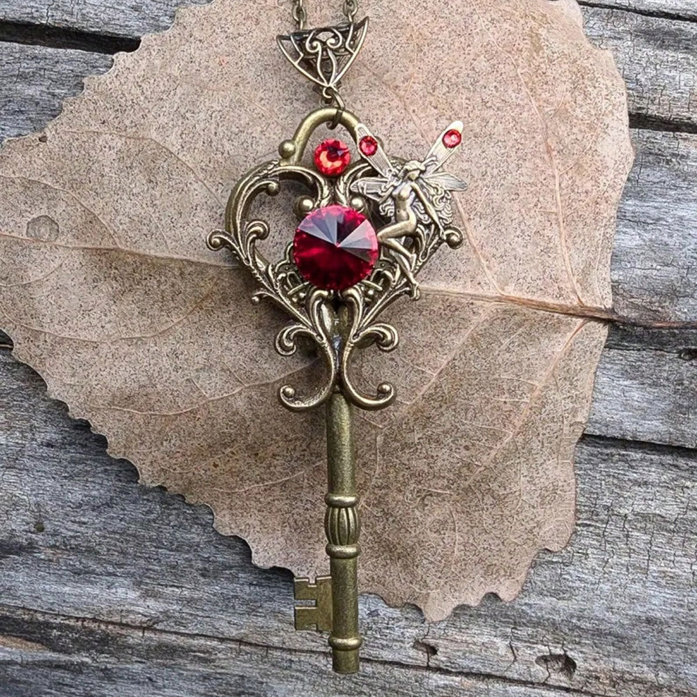Shangoumei Fairy Key-shaped Pendant Necklace