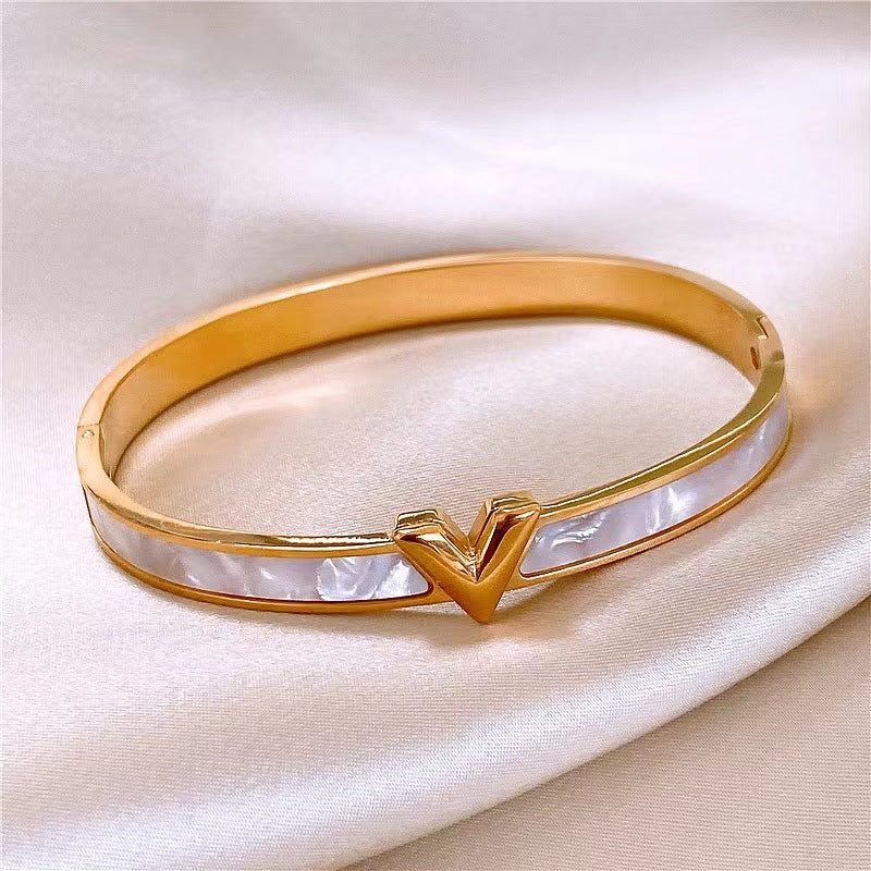 V-shaped Titanium Steel Bracelet