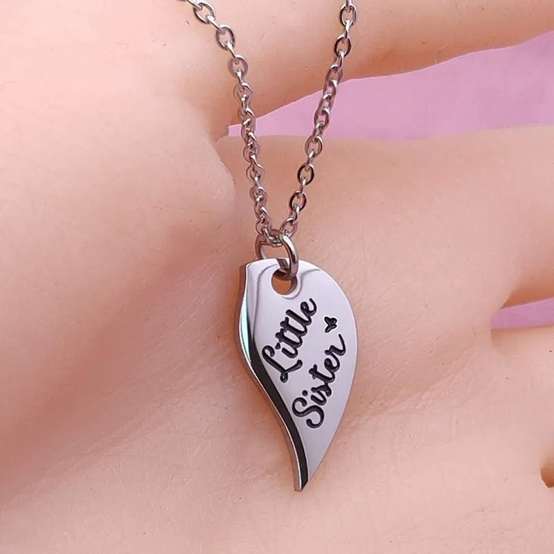 "Mom & Sisters" - Heart-shaped Stainless Steel Necklaces