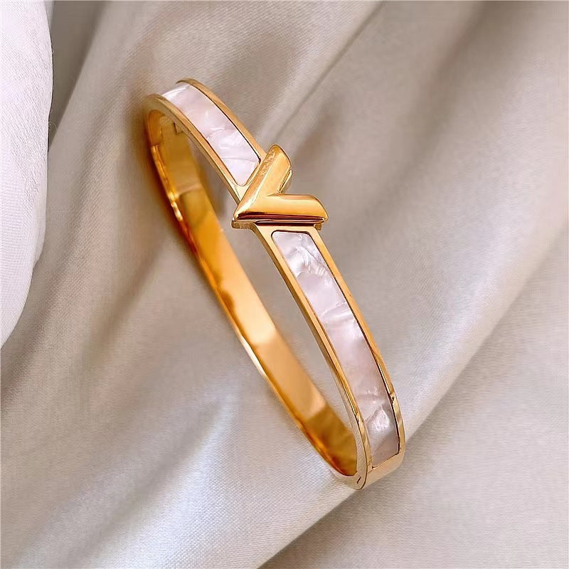 V-shaped Titanium Steel Bracelet