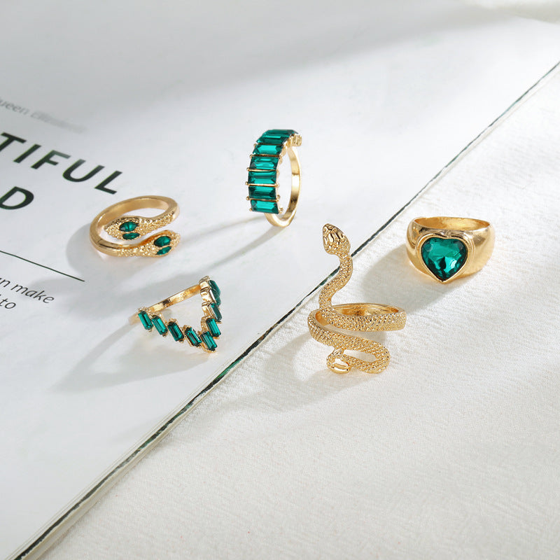 "Emerald Love" - Snake-shaped Five-piece Bohemian Rings