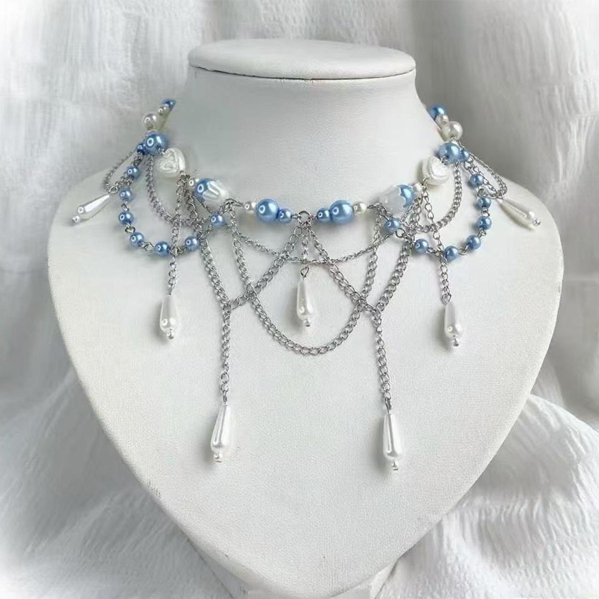 Antique Pearl Pendant Necklace