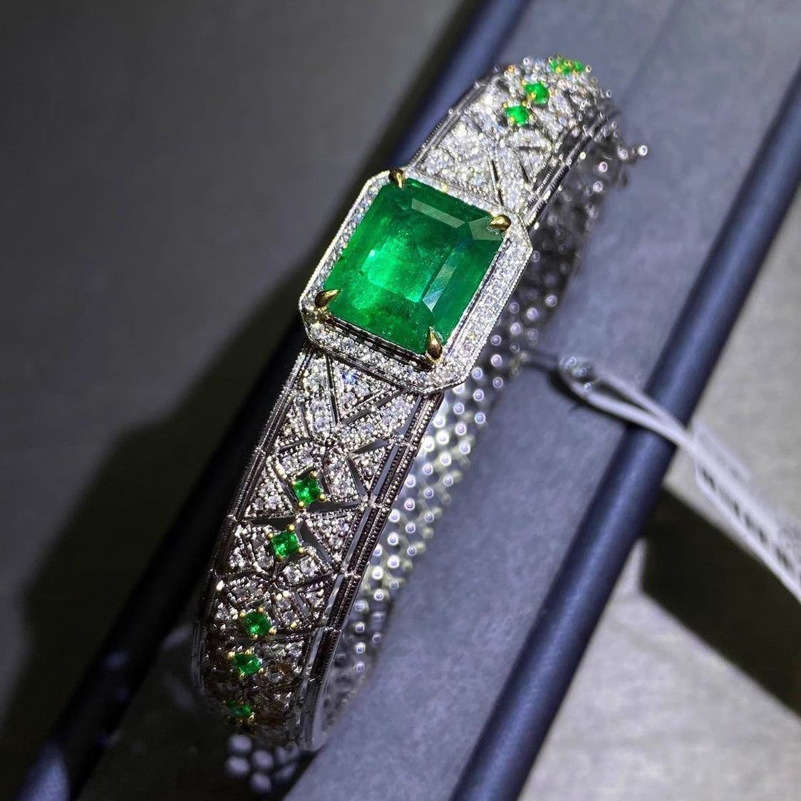 "Money Comes Easily" - Diamond Emerald Bracelet