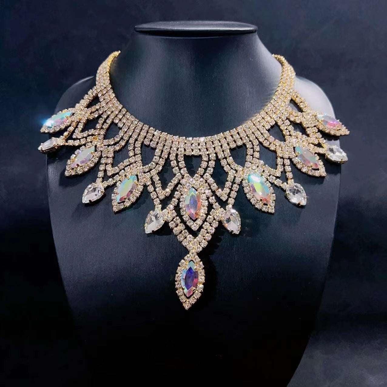 Luxury Rhinestone Statement Necklace