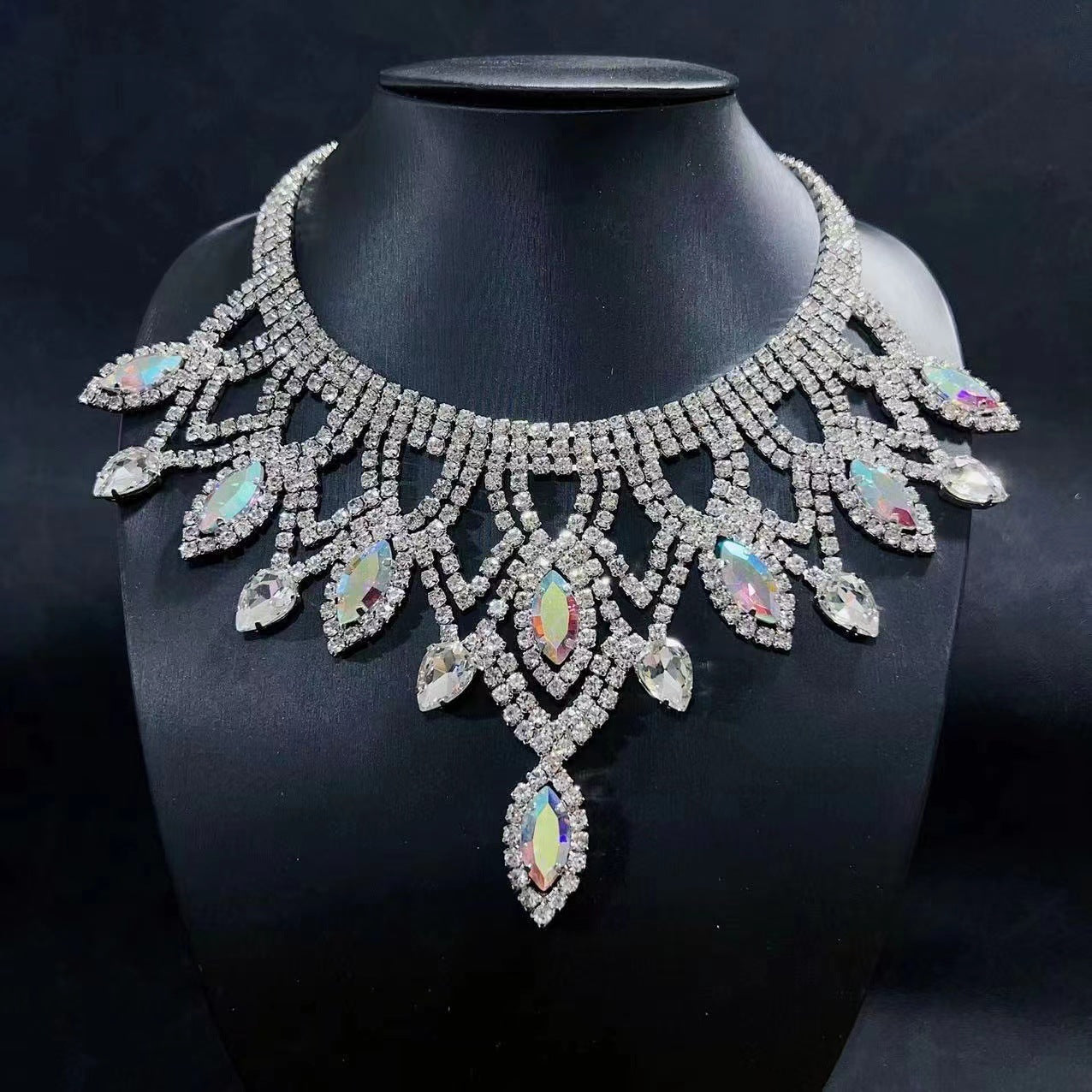 Luxury Rhinestone Statement Necklace