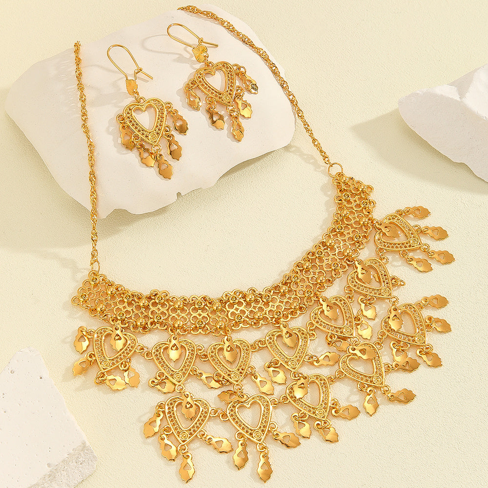"Golden Glamour" - Retro Heart-shaped Necklace and Earrings