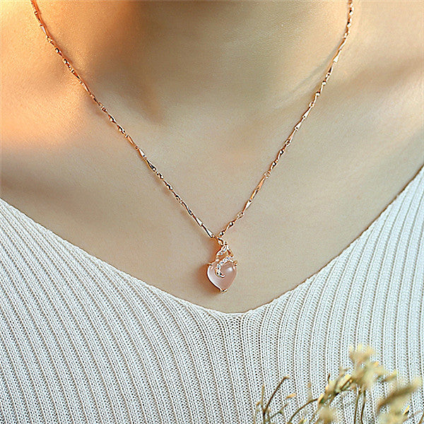Natural Rose Quartz Pendant Necklaces