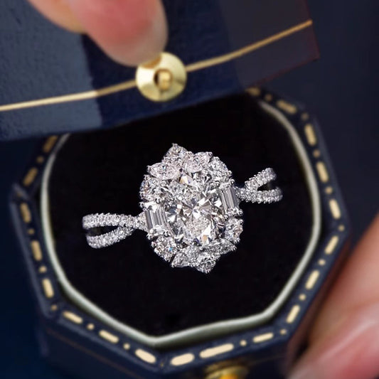 "Royal Beauty" - S925 Sterling Silver Moissanite Ring