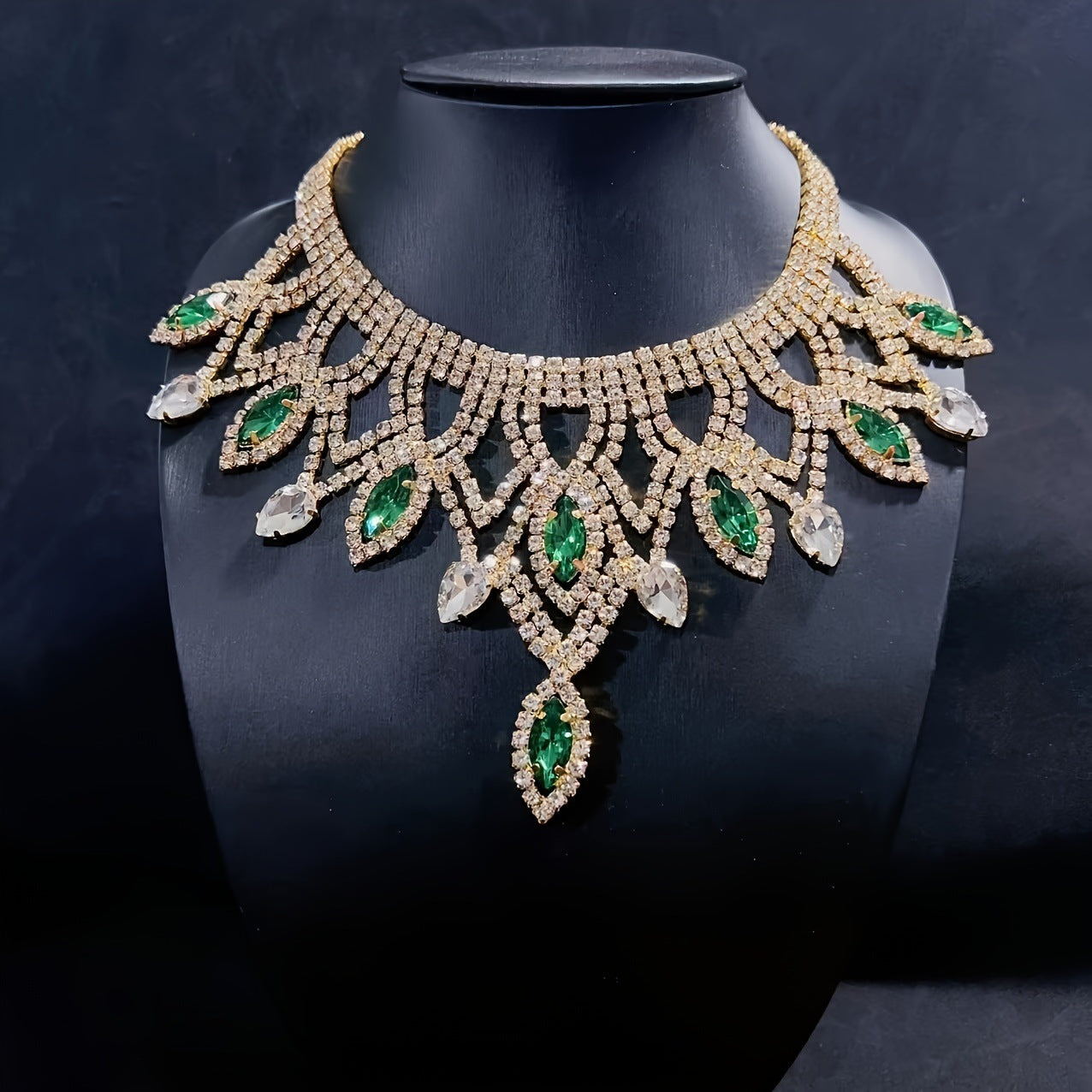 Luxury Rhinestone Statement Necklace