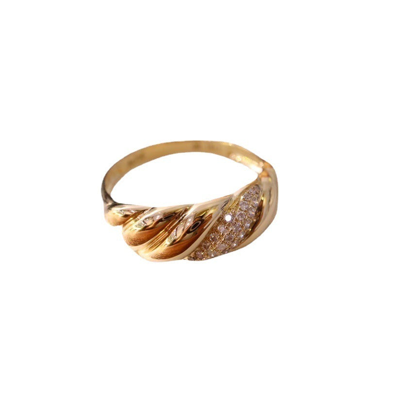 "Golden Girl" - Vintage Gold Ring