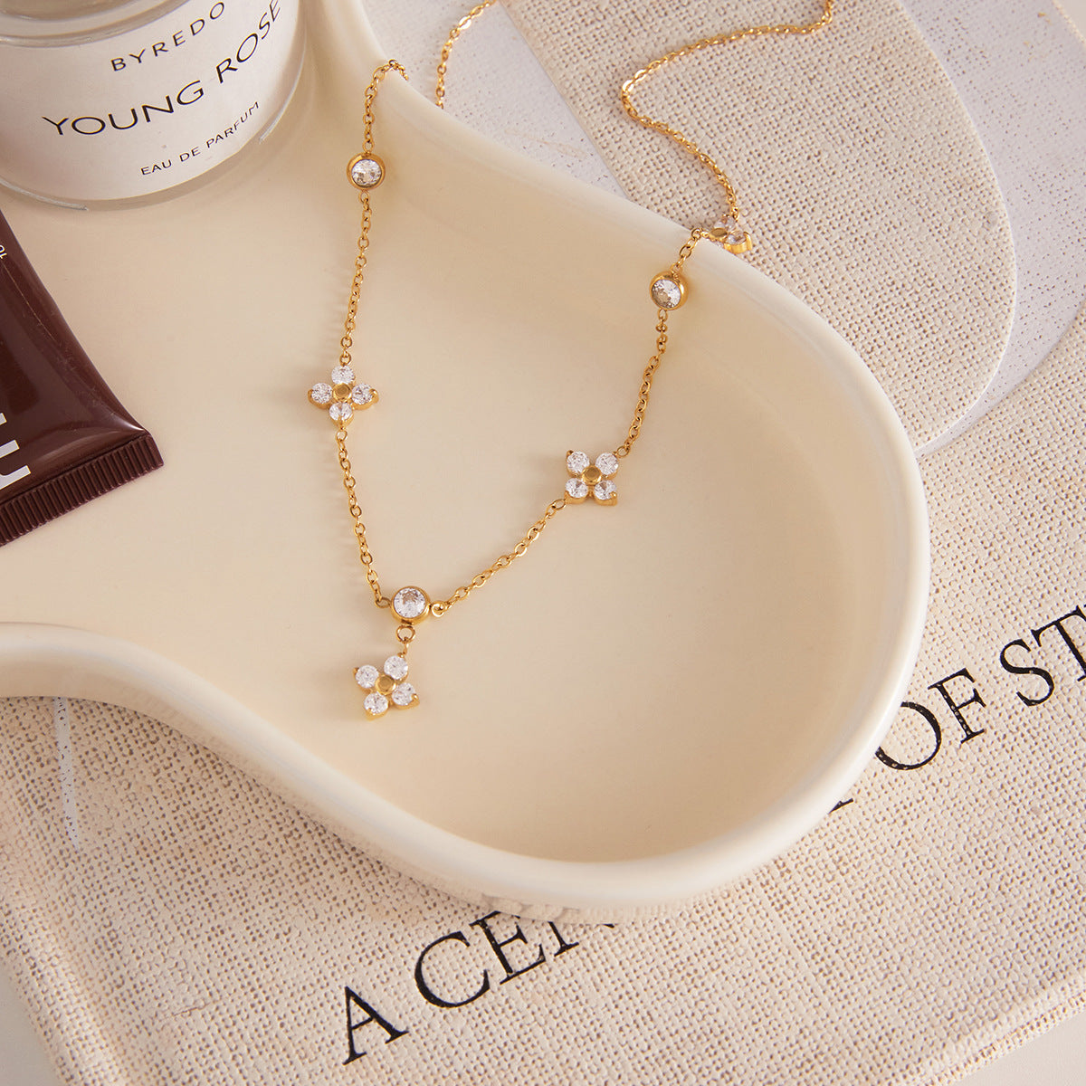 Titanium Steel Zircon Four-leaf Clover Necklace